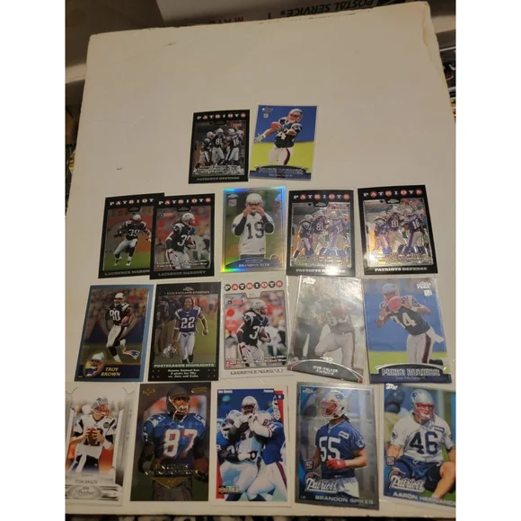 365+ Large Lot NFL Trading Cards Vintage Modern Inserts Rcs New England Patriots